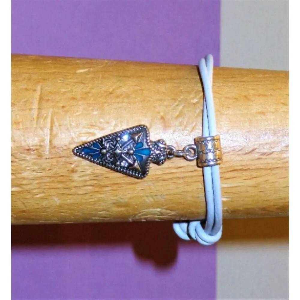 Source-unknown Men's Grey and Silver Jewellery